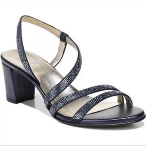 Naturalizer Vanessa 2 Slingback Heels Navy 9 Wide NEW